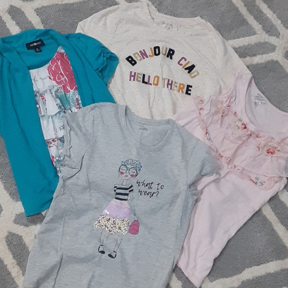 4 girls shirts - Picture 1 of 10